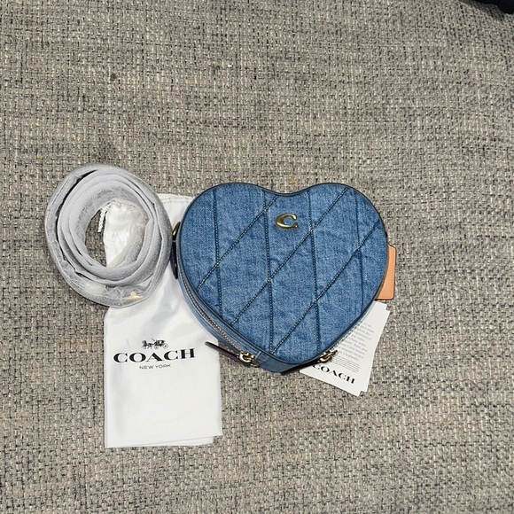 Heart-Shaped Quilted Denim Bag - Picture 2 of 8